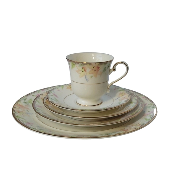 MIKASA MORNING GLORY 5 PC DINNERWARE SETTING FOR 1 - Picture 3 of 5